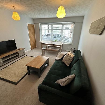 Cosy, 2 Bedroom Cottage In Guisborough Town Centre Buitenkant foto