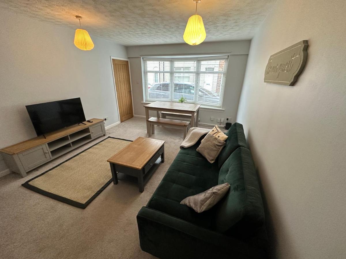 Cosy, 2 Bedroom Cottage In Guisborough Town Centre Buitenkant foto